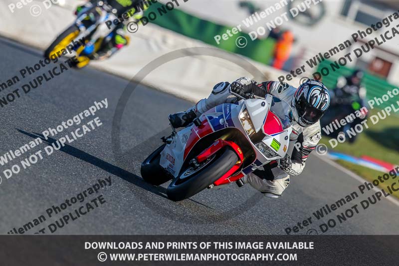 PJM Wedding Photography;enduro digital images;event digital images;eventdigitalimages;mallory park;mallory park photographs;mallory park trackday;mallory park trackday photographs;no limits trackdays;peter wileman photography;racing digital images;trackday digital images;trackday photos